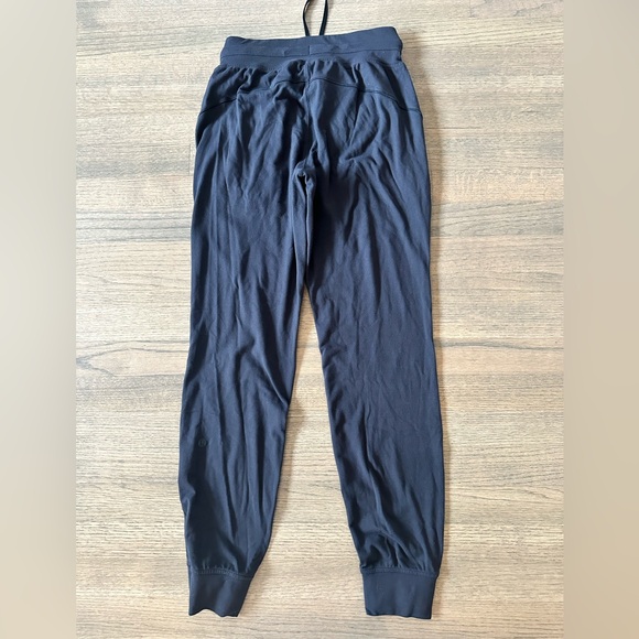 Lululemon Ready to Rulu Jogger Pants-Size 4-Black - Picture 7 of 13